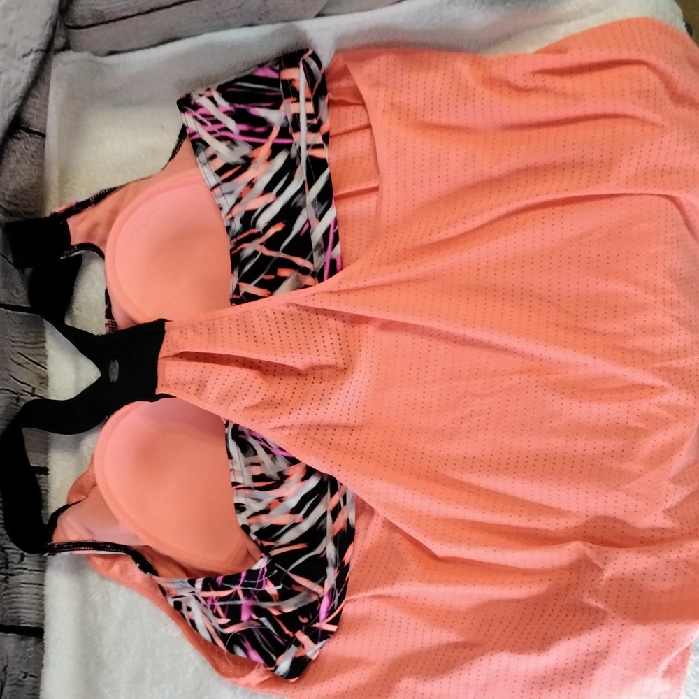 Bathing suit - Picture 2 of 4
